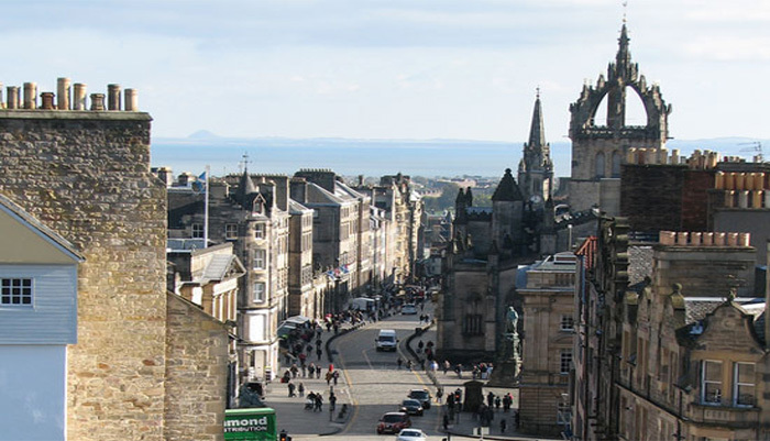 Private Panoramic City Tour of Edinburgh