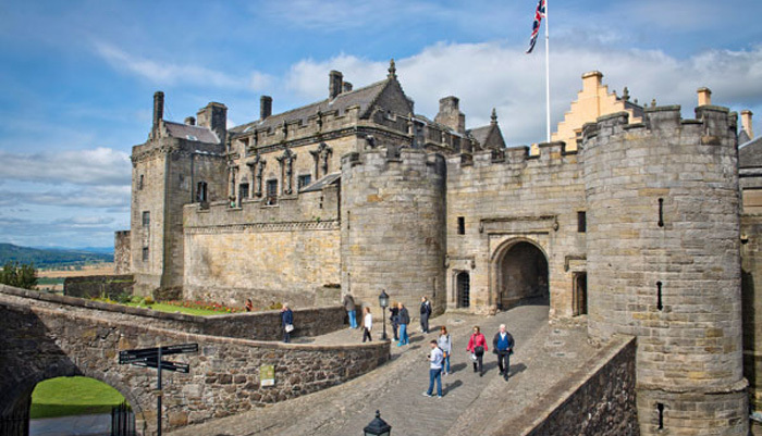 Private Tour to Stirling Castle, The Trossachs and Loch Lomond from Greenock Cruise Port