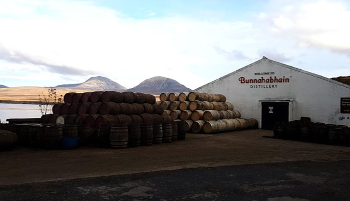 Private Whisky Tour to Islay - Long Break