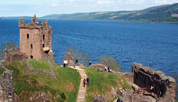 Day Tour to Loch Ness and the Highlands from Glasgow