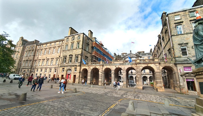Virtual Tour of Edinburgh Old Town and Royal Mile - Online Experience